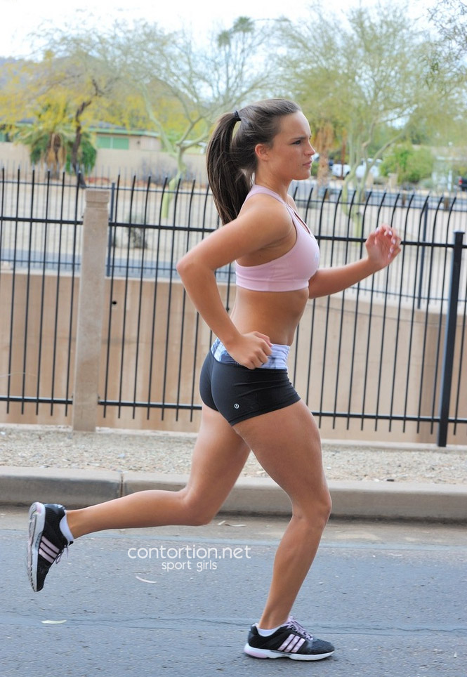 665px x 964px - Naked Jogger Is Running Without Any Clothes On BodySexiezPix Web Porn